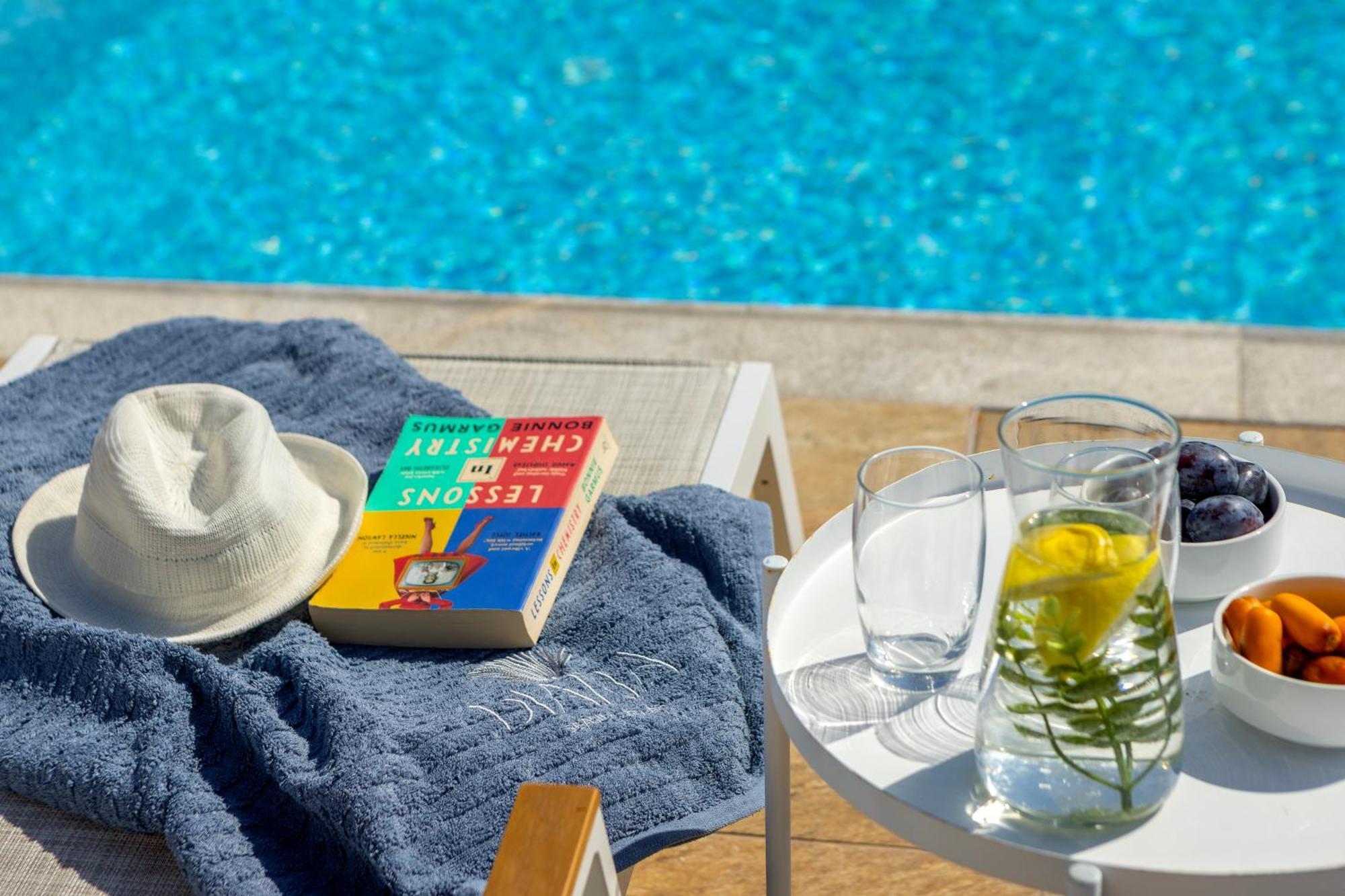 Diana Seaside Villas Pomos Luaran gambar