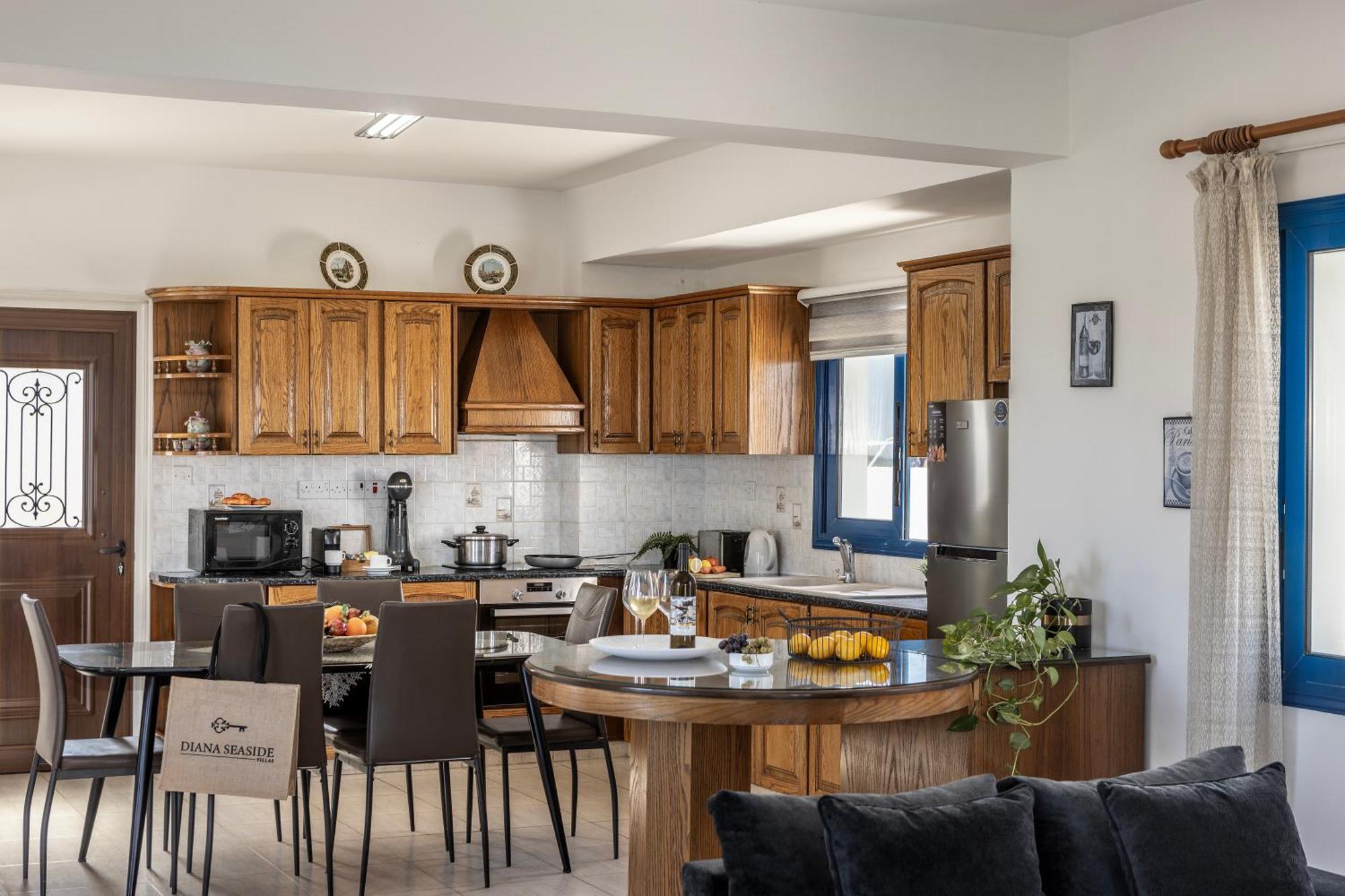 Diana Seaside Villas Pomos Luaran gambar