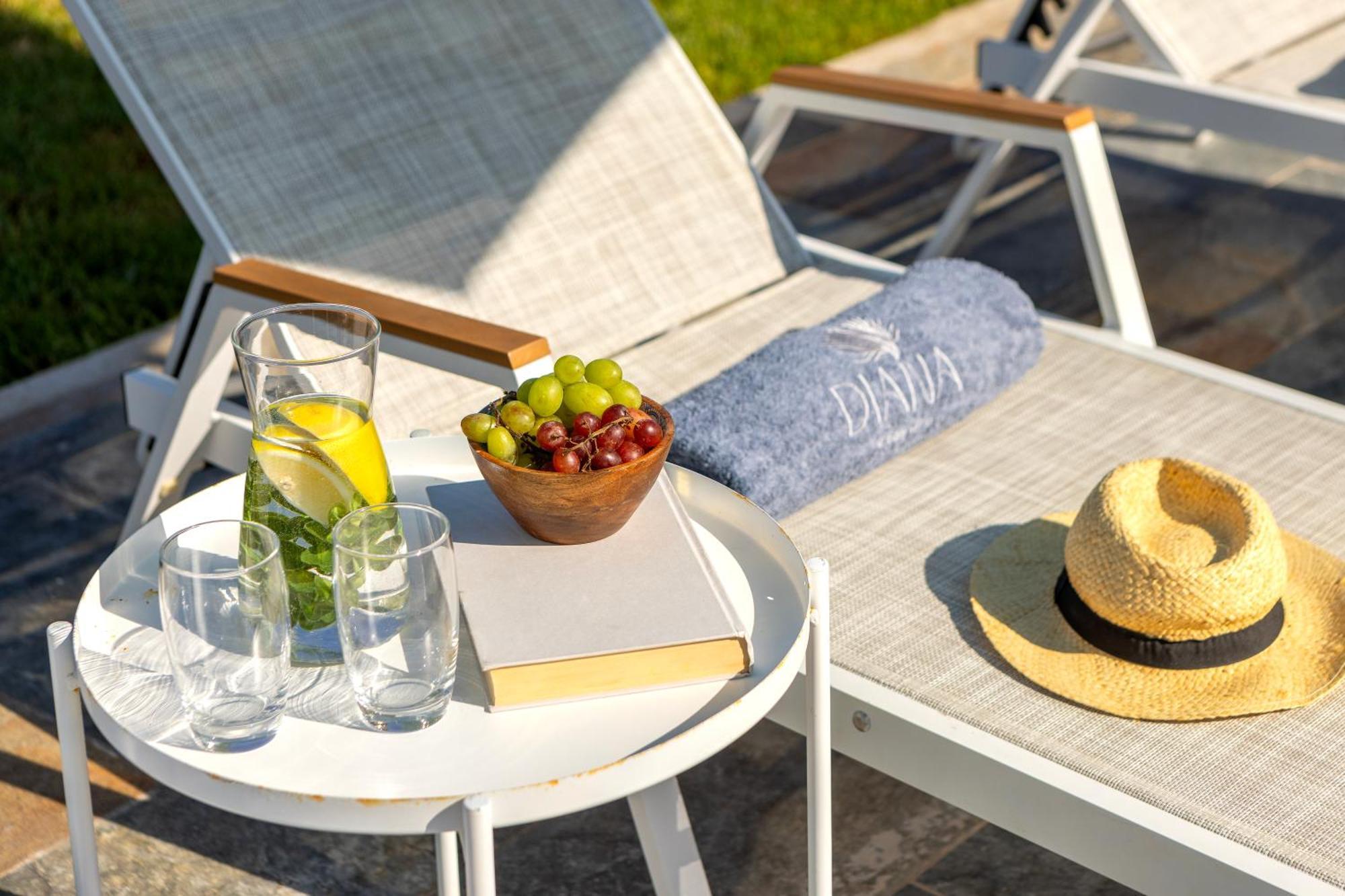 Diana Seaside Villas Pomos Luaran gambar